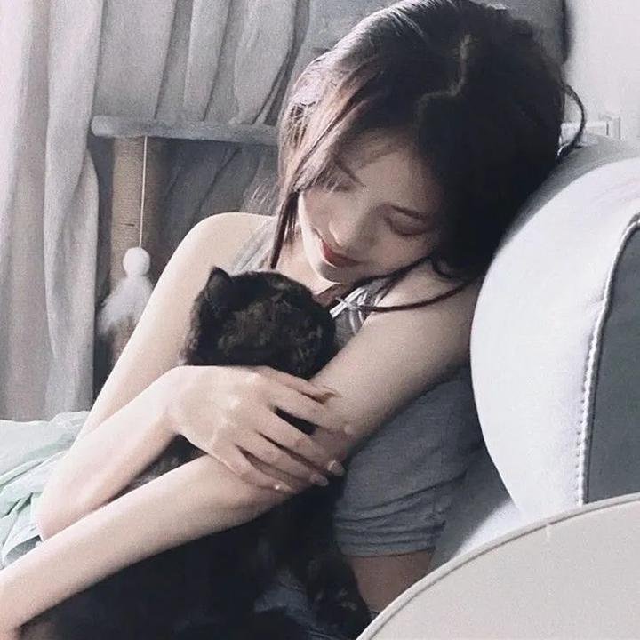 夜里三个错愕的人