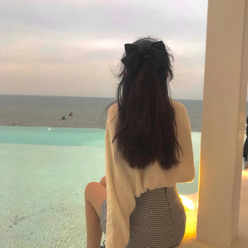 10号舱里的女人